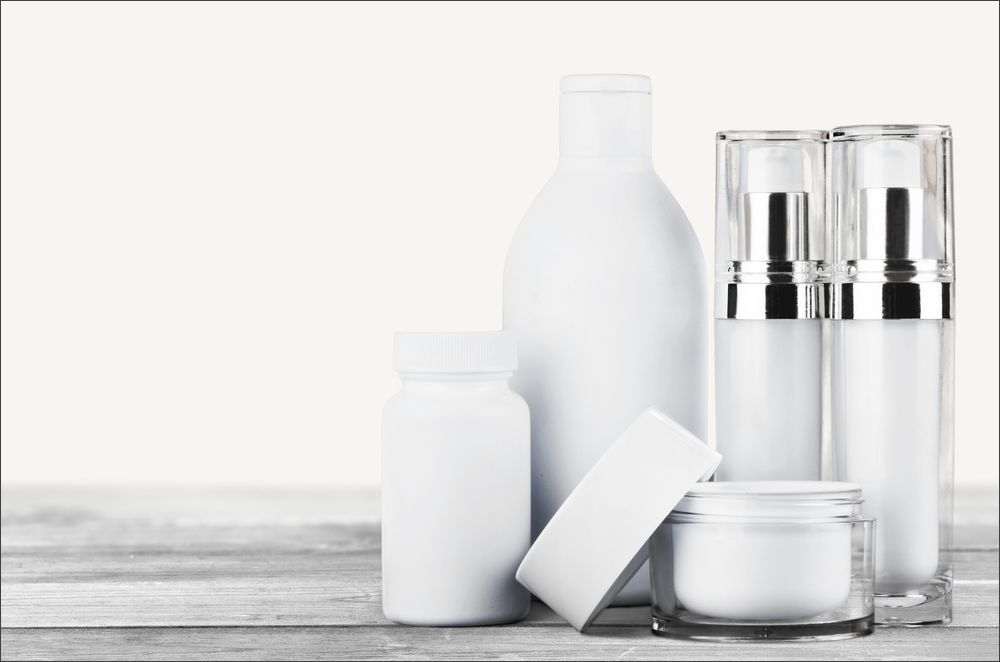 化粧品、医薬部外品の共同開発 プレミアム化粧品開発 有限会社ビ・ムーブ